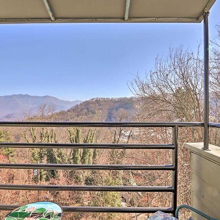 Unique Smokies Ski Shack With Mountain-Top View Gatlinburg Exterior foto