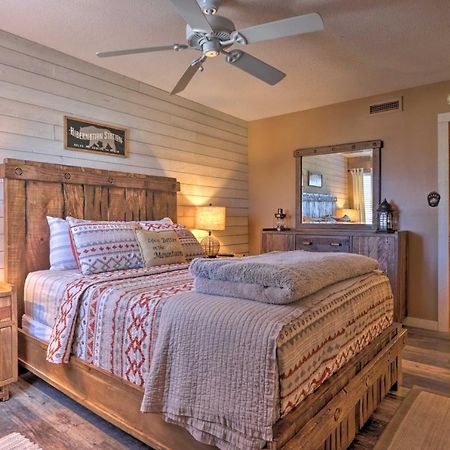Unique Smokies Ski Shack With Mountain-Top View Gatlinburg Exterior foto